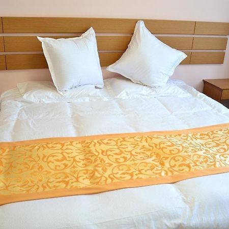 Linhai Hotel - كونمينغ المظهر الخارجي الصورة